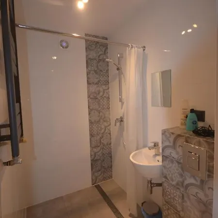 招待所 Blue Sail 3*